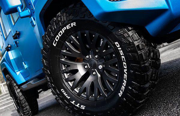 NEUMÁTICO COOPER DISCOVERER STT PRO LT 305/60R18 121/118Q E