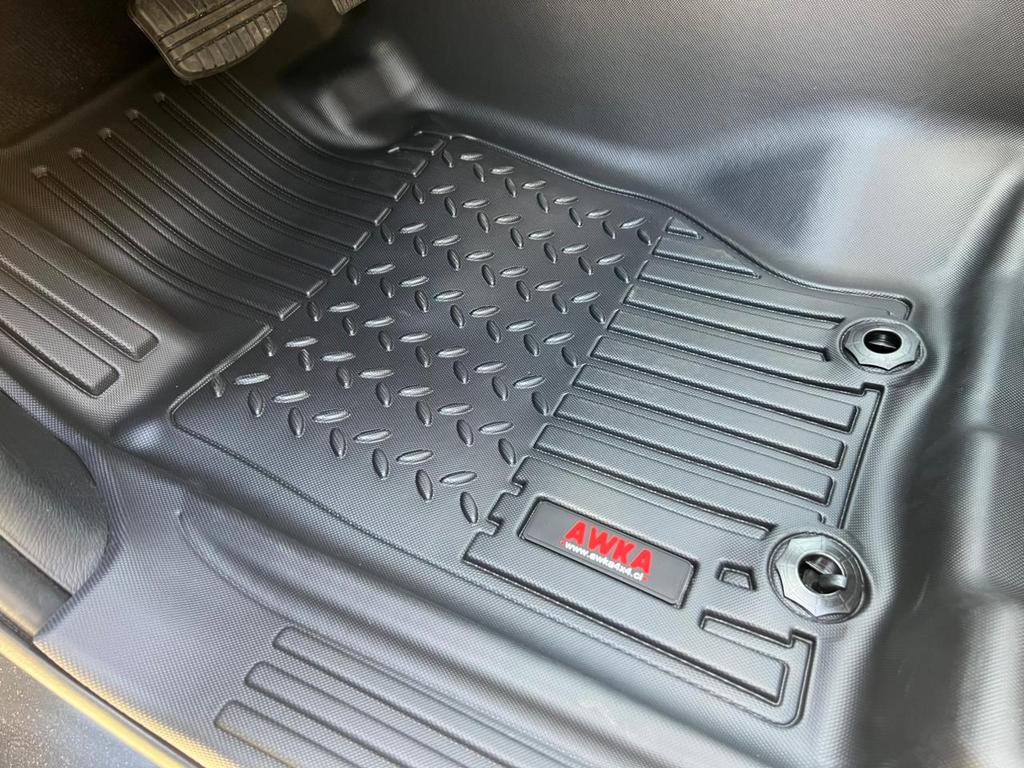 PISOS AWKA 5D (DELANTEROS Y TRASEROS) - Marca Vehículo: MITSUBISHI, Modelo Vehículo: L200 2023+