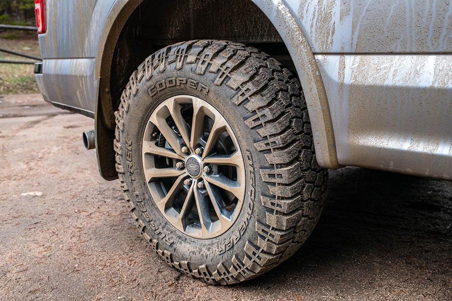 NEUMÁTICO COOPER DISCOVERER RUGGED TREK 265/65R18 116T