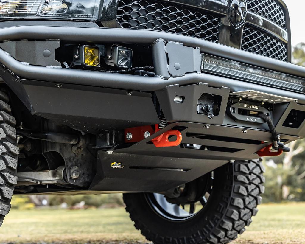 BULLBAR IRONMAN PARA RAM 1500 2014+ MODELO RAID  -