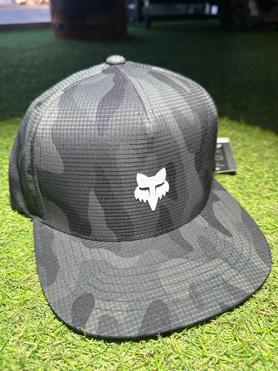 FOX JOCKEY HEAD CAMO VERDE TECH SNAPBACK 