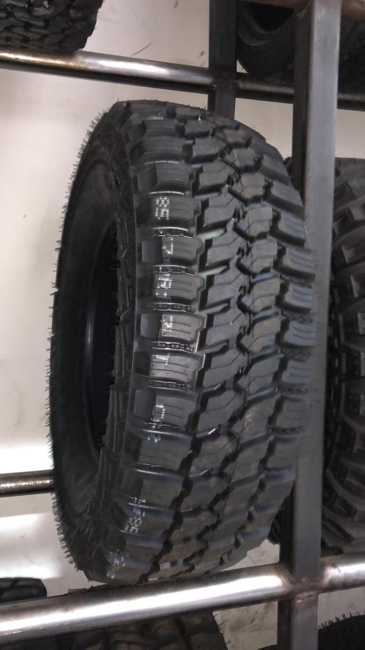 LAKESEA NEUMATICO CR 285/70R17