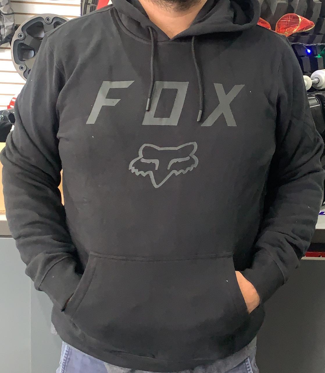 FOX POLERON CANGURO MOTH NEGRO TALLA L