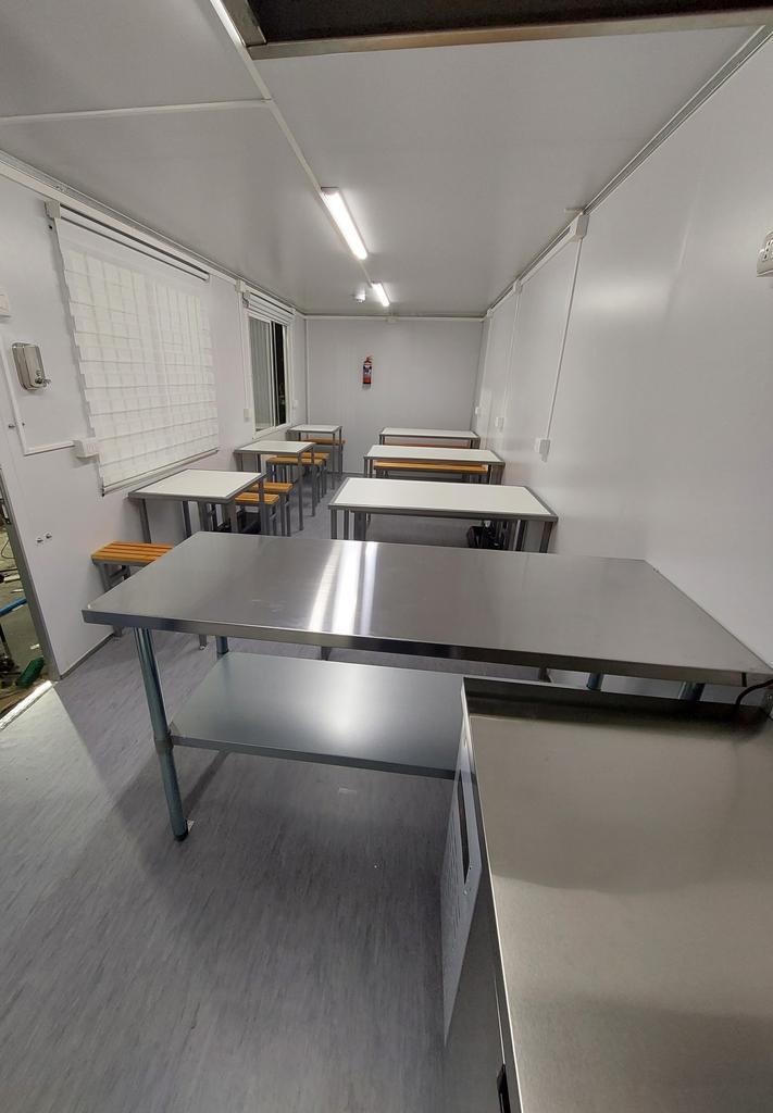 Miniatura Carro Comedor Mineria desde 16 personas *valor varía segun equipamiento.* -