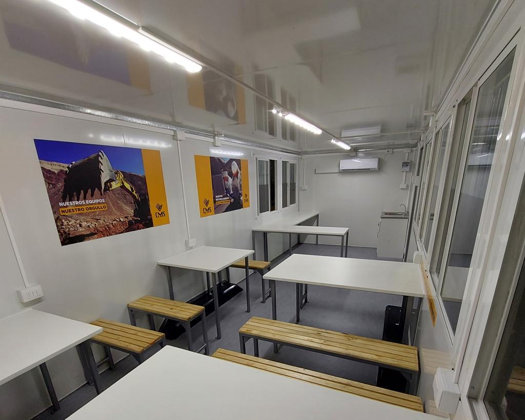 Miniatura Carro Comedor Mineria desde 16 personas *valor varía segun equipamiento.* -