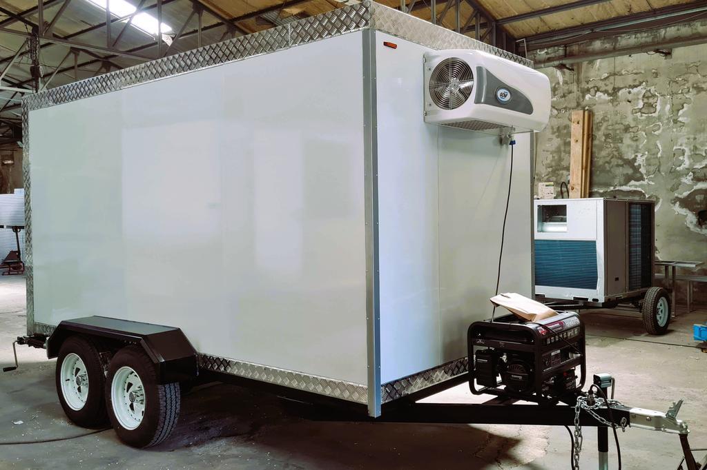 Miniatura CARRO DE ARRASTRE CERRADO 4.5 X 2.0/ CON II EJES - Color: Blanco, Modelo: CARRO CERRADO 4.5X2, Alto: 2, Profundidad: 4.5