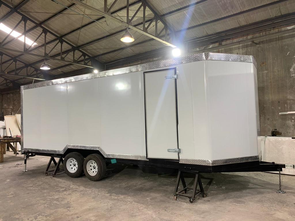 Miniatura CARRO DE ARRASTRE CERRADO 4.5 X 2.0/ CON II EJES - Color: Blanco, Modelo: CARRO CERRADO 4.5X2, Alto: 2, Profundidad: 4.5