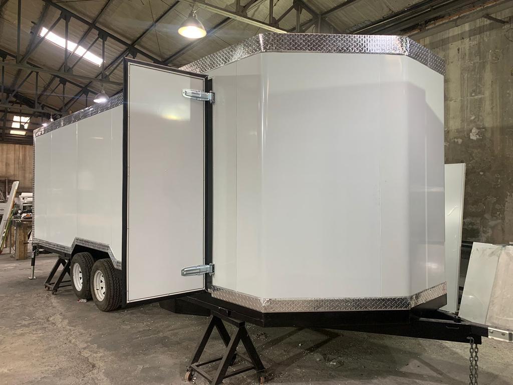 Miniatura CARRO DE ARRASTRE CERRADO 4.5 X 2.0/ CON II EJES - Color: Blanco, Modelo: CARRO CERRADO 4.5X2, Alto: 2, Profundidad: 4.5