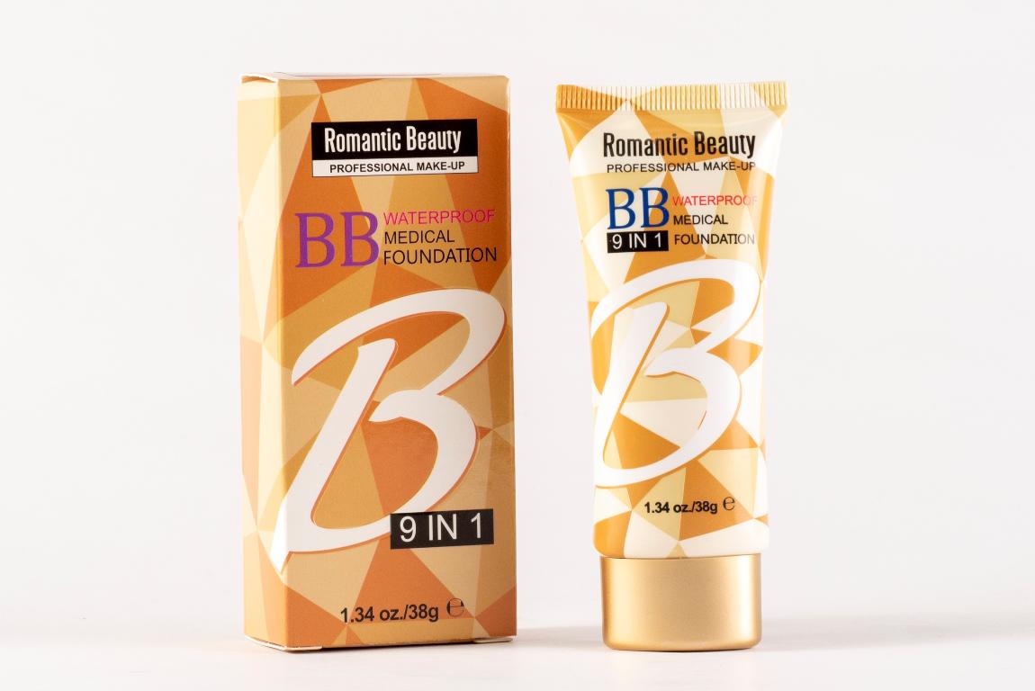 Pack de 24 unidades BB Cream "B FOUNDATION"