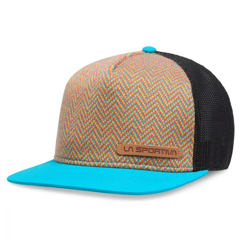 Moose Trucker Hat - Color: Celeste/Negro
