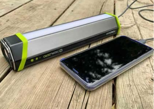 Lámpara Torch 500 Linterna y energía USB -