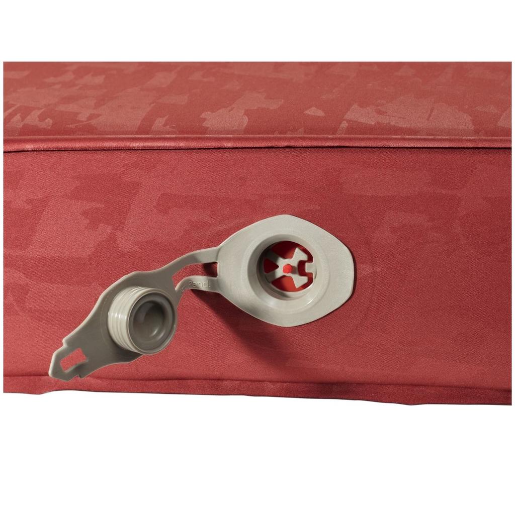 Colchoneta Inflable Performance 7 L - Color: Burdeo, Formato: 520 g