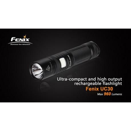 Linterna UC30 - 960 Lumenes