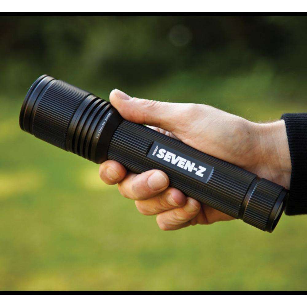 Linterna Seven Z  - 770 Lumens