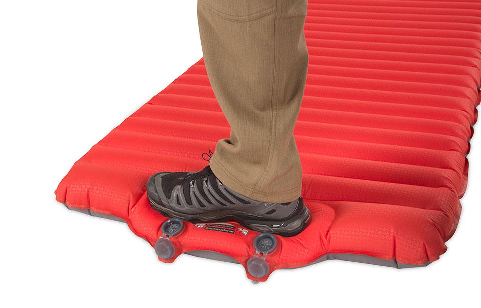 Colchoneta Cosmos Insulated 20R