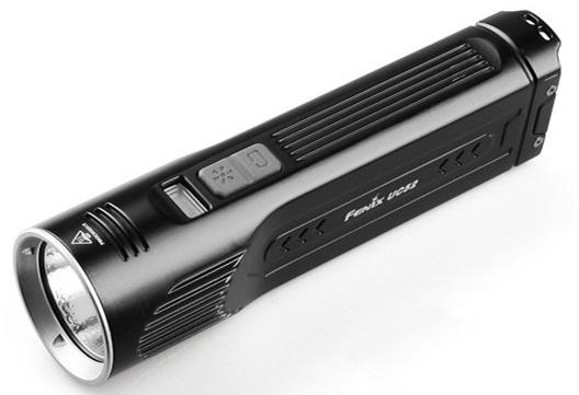 Linterna Fenix UC52- 3100 Lumens