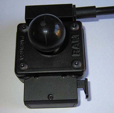 Miniatura Adaptador De Bola Con Placa Amps - Color: Negro