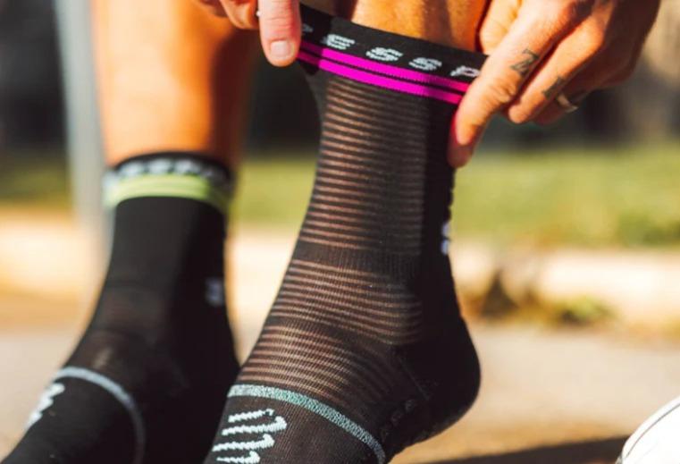 Pro Marathon Socks V2.0  - Color: Negro-Amarillo-Rosado