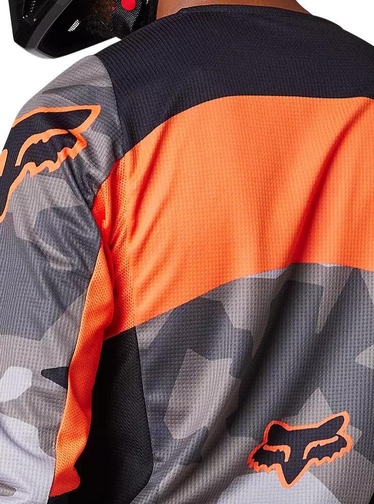 Polera Moto 180 BKNR Camo - Color: Gris