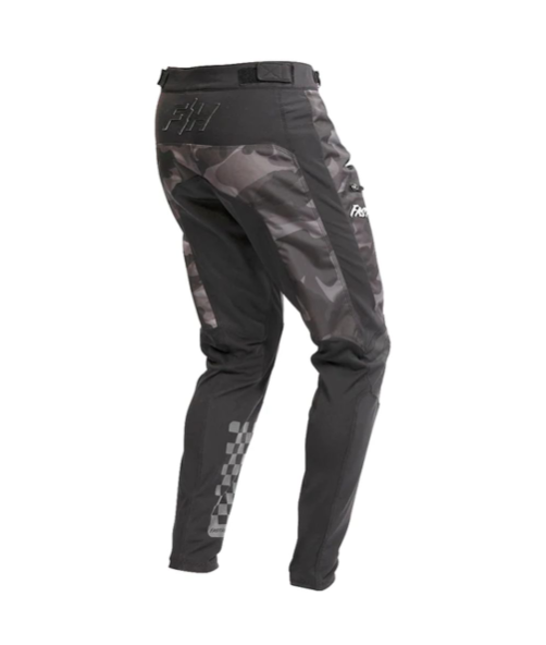 Pantalón Fastline 2.0 Youth De Bicicleta - Color: Camo