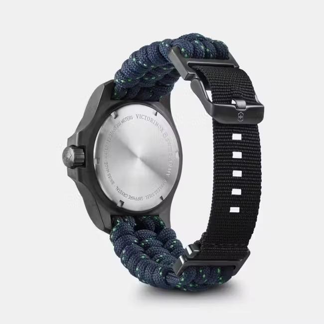 Reloj I.N.O.X. Carbon -