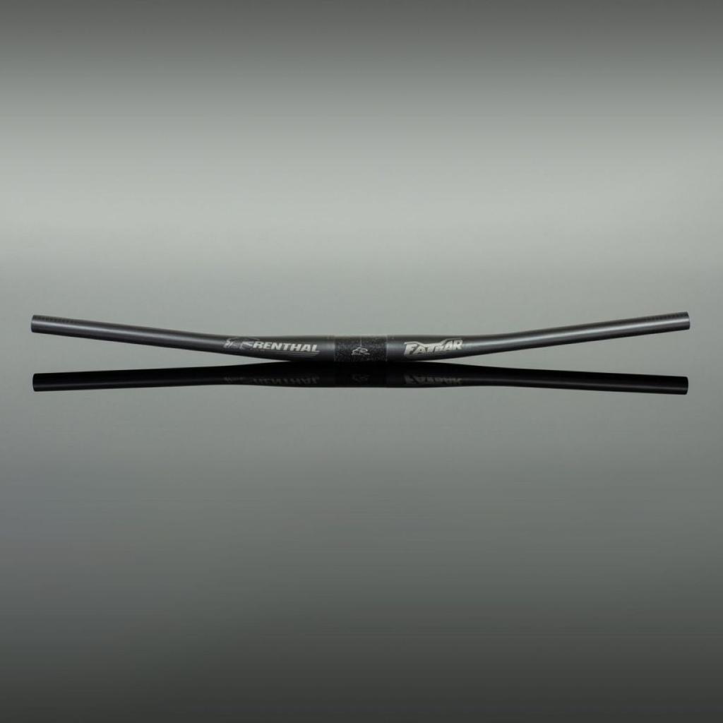 Manubrio Fatbar Lite V3 31.8x760mm Rise 0mm Carbono -