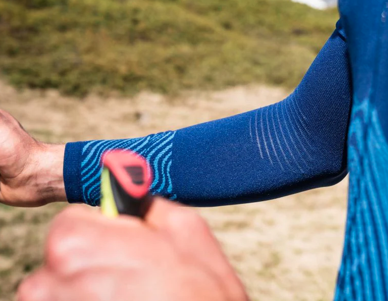 Miniatura Mangas ArmForce Ultralight UTMB 2022 - Color: Azul