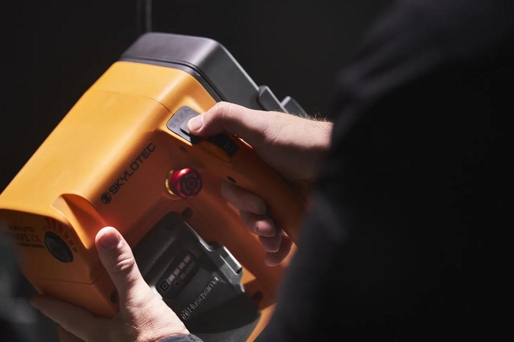 Miniatura Ascendedor Eléctrico Actsafe ICX POWER ASCENDER -