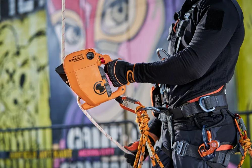 Miniatura Ascendedor Eléctrico Actsafe ICX POWER ASCENDER -