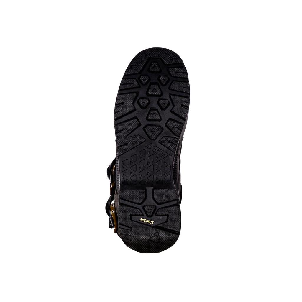 Botas Cortas Adv HydraDri 7.5 - Color: Marron/Negro