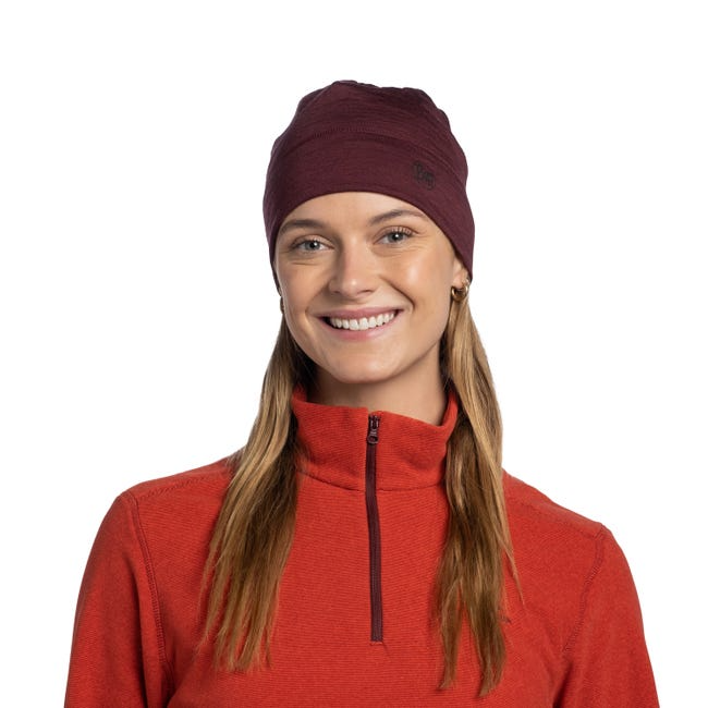 Gorro Merino Lightweight Beanie Solid Garnet - Color: Solid Garnet