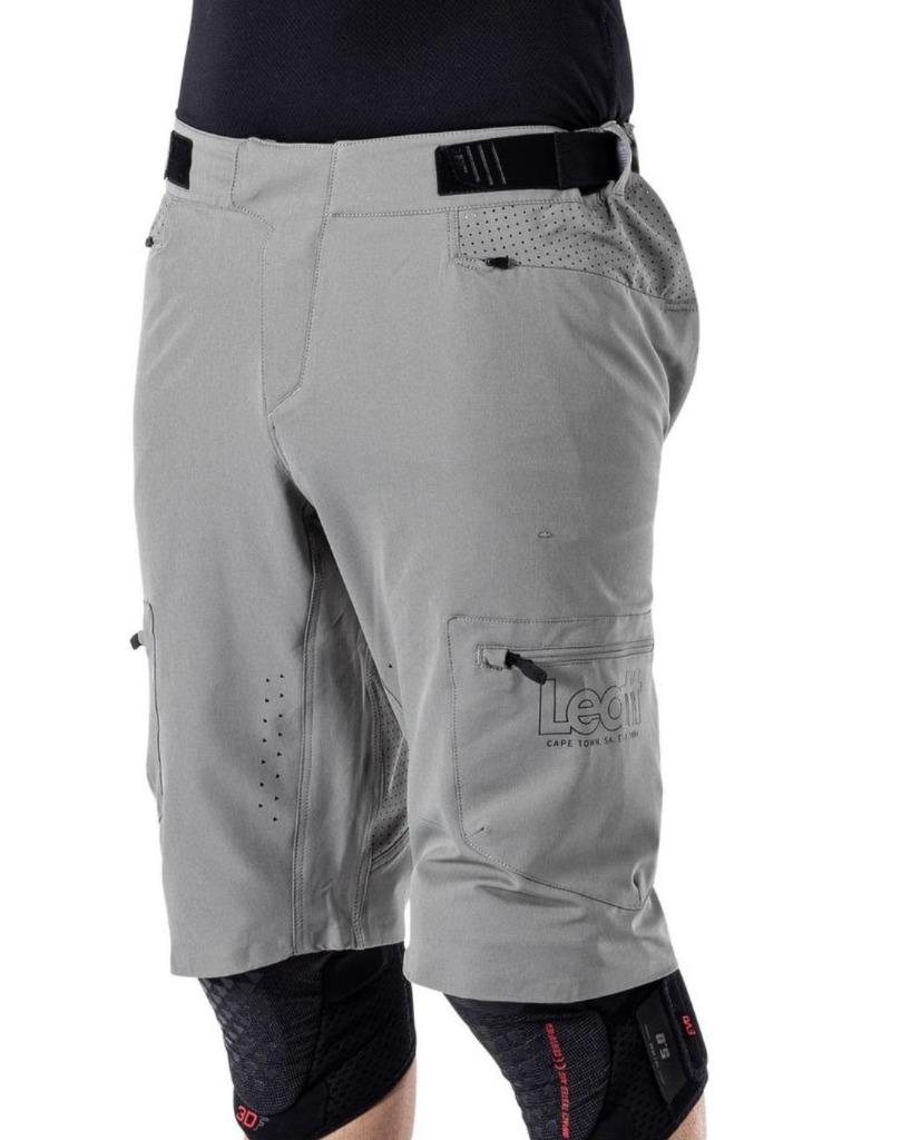 Short MTB Enduro 2.0 V25 - Color: Gris