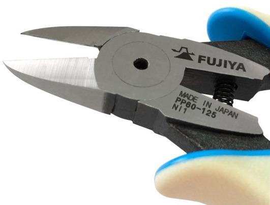 Alicate de Corte en Angulo con Protección -