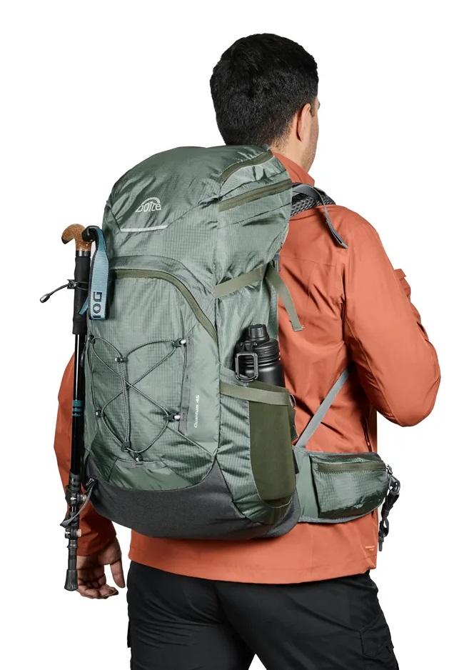 Mochila Accion Quantum 45 Lts - Color: Verde Oscuro