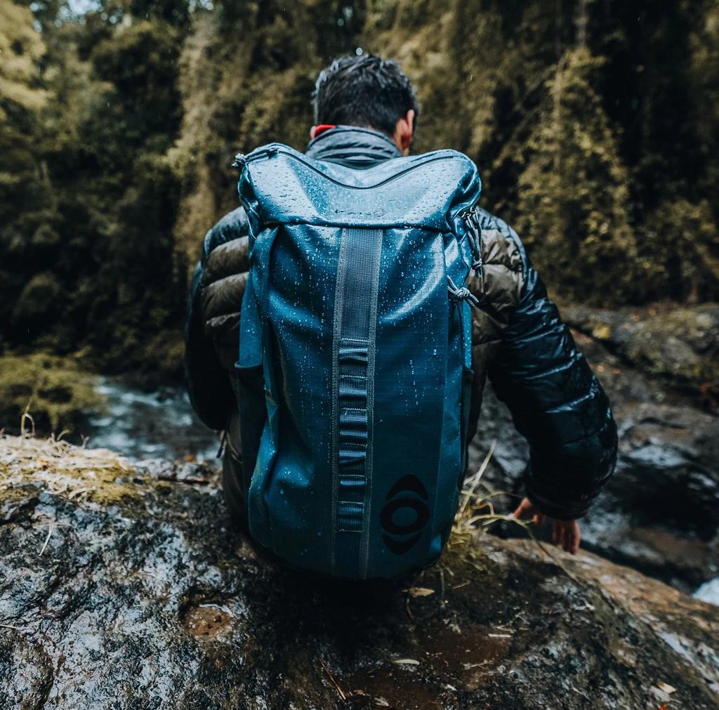 Miniatura Mochila Outdoor 25L Andes  - Color: Azul Petroleo