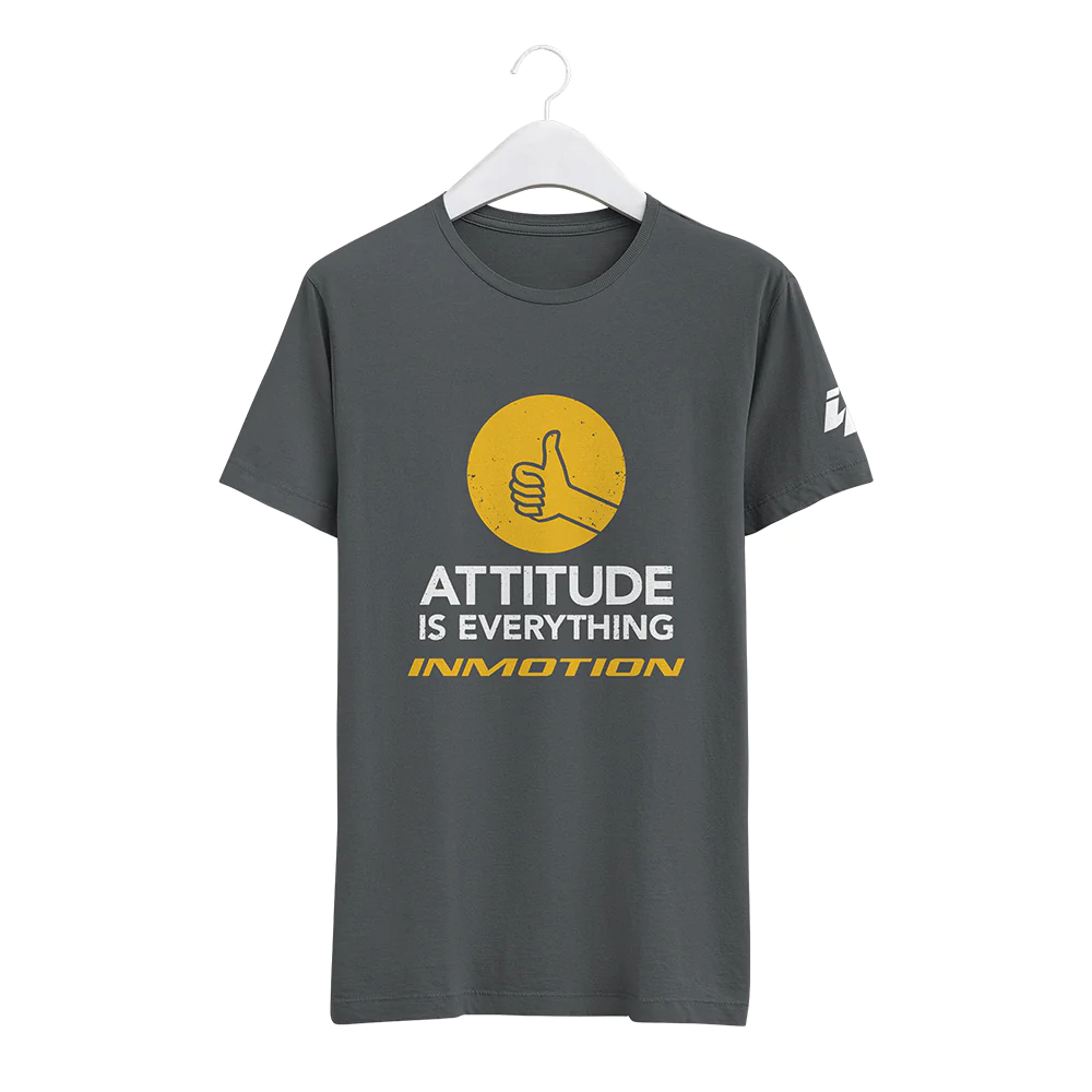 Polera Attitude is Everything Hombre