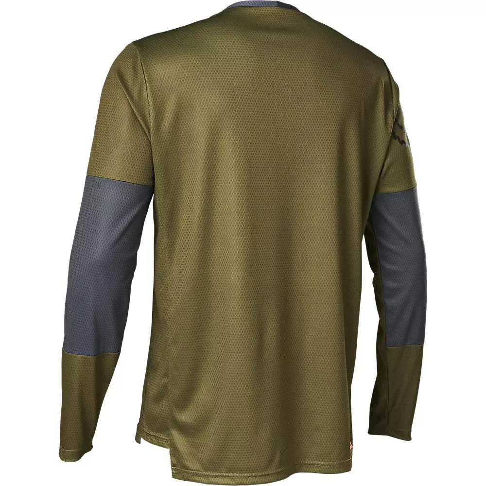 Polera Bicicleta Defend Moth Manga Larga -