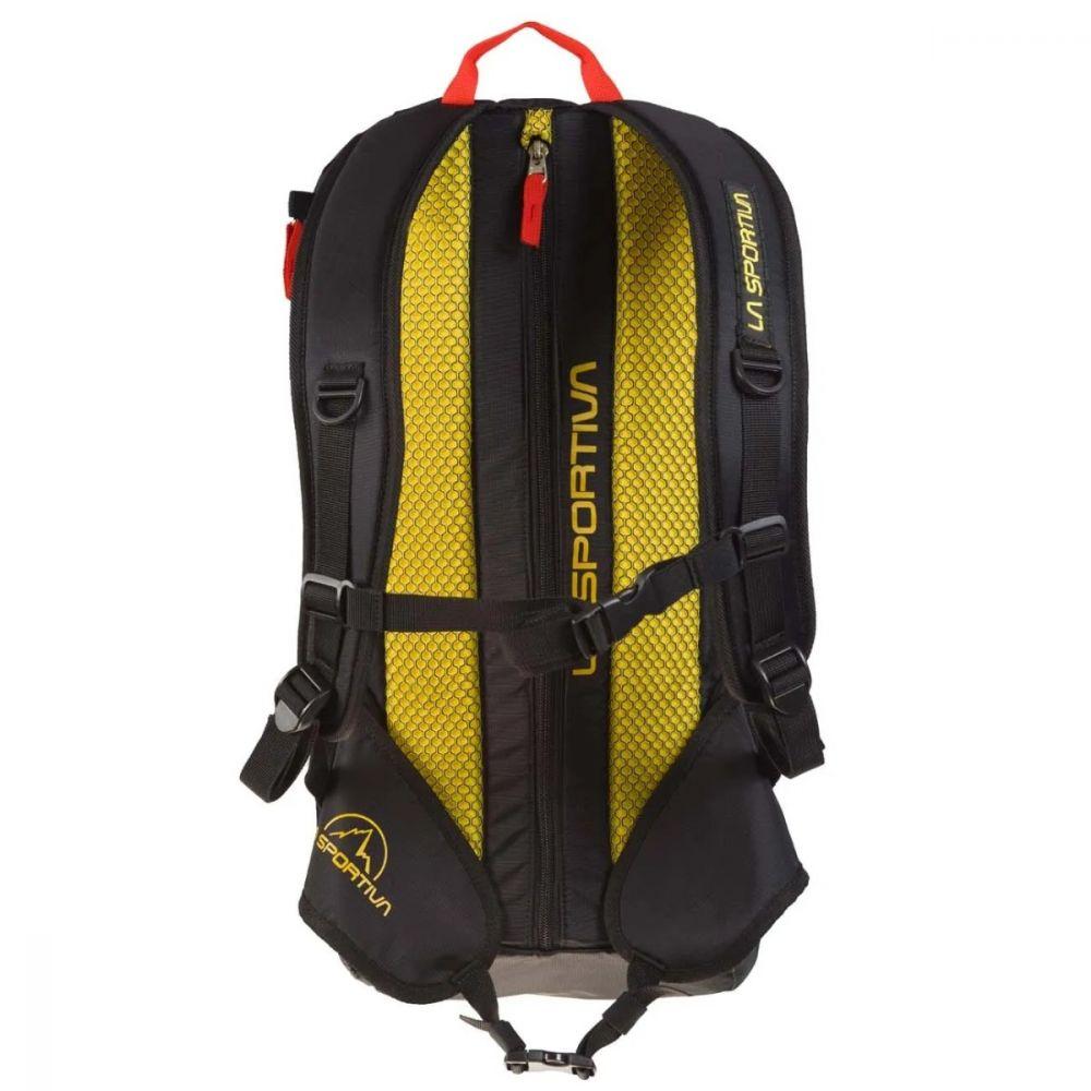 Mochila X-Cursion Liviana 28 L - Color: Negro-Amarillo