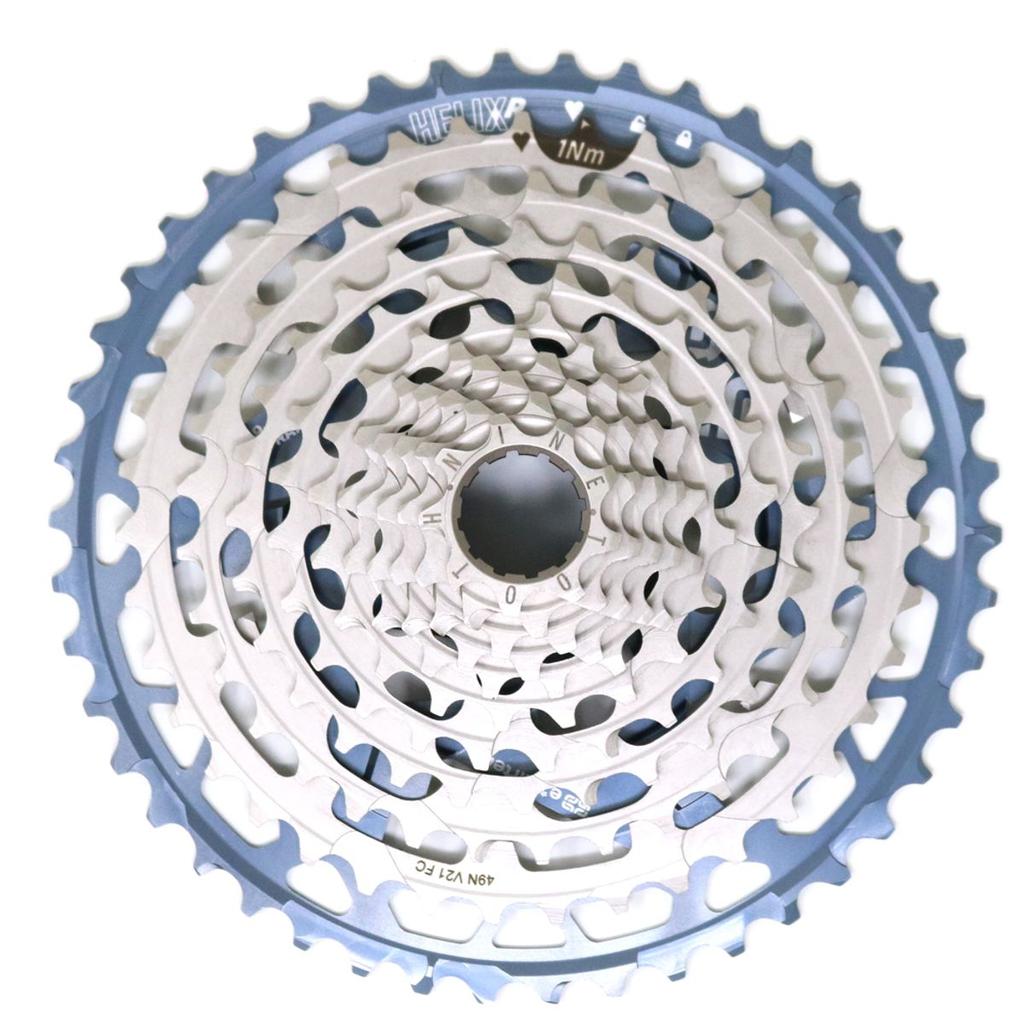 Piñón Helix Race 11V 9-46T - Color: Nickel