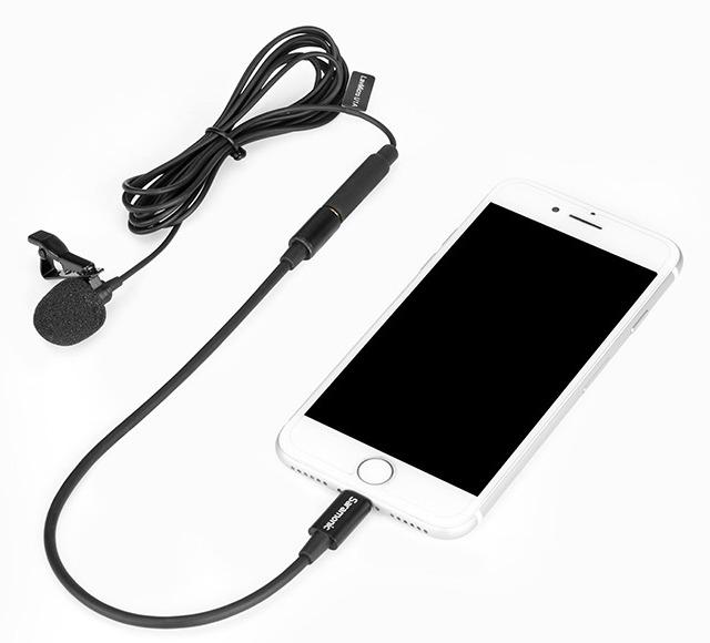 Micrófono lavalier con adaptador para dispositivos -