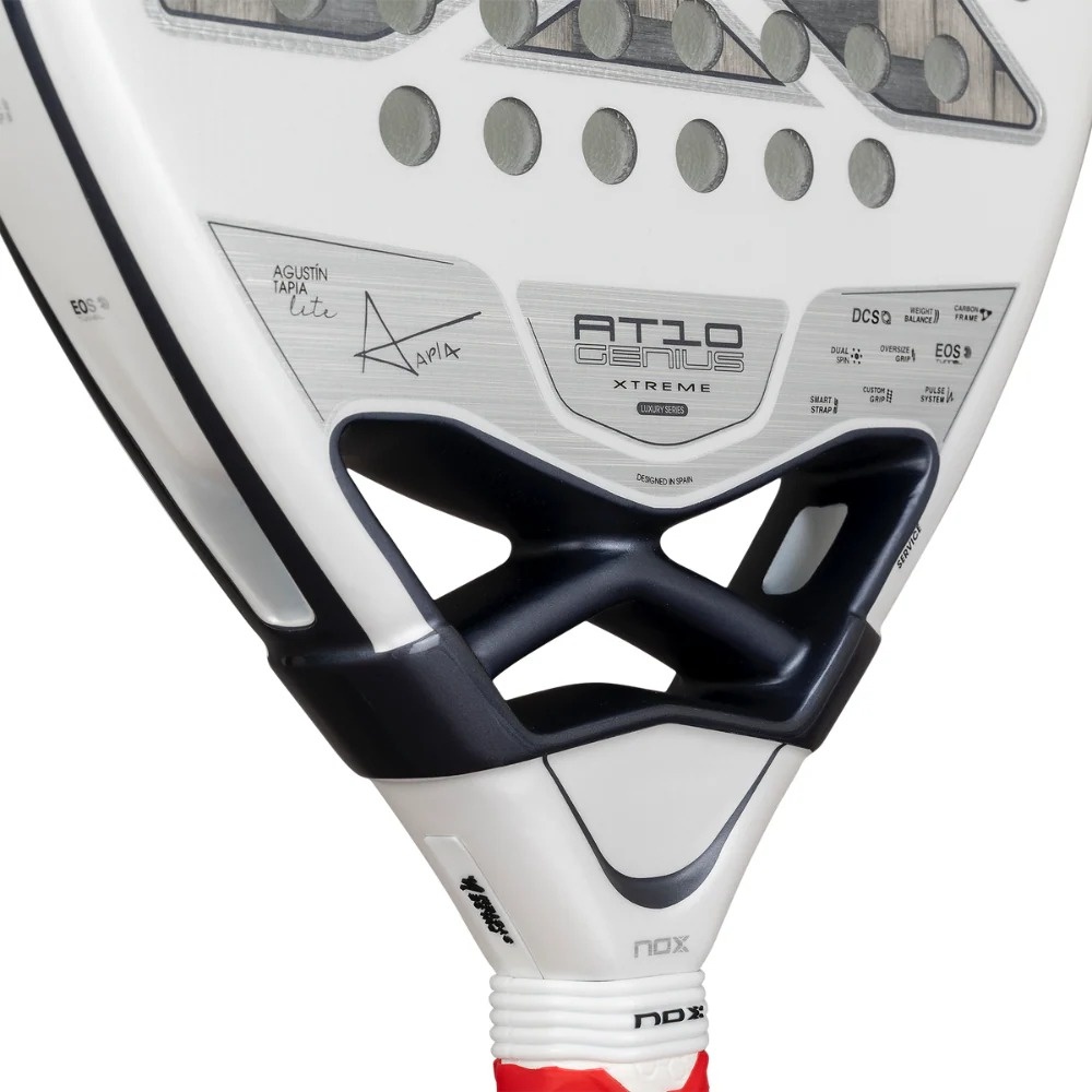 Miniatura Pala de Padel AT10 Genius 12K Alum XTREM Lite 2026 + Tarro de pelotas +Overgrip + Protector -
