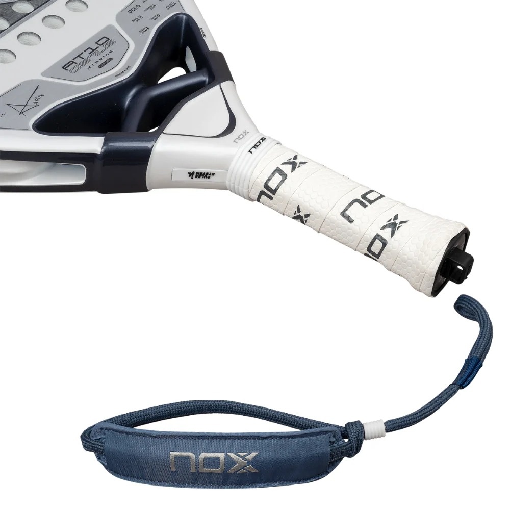 Miniatura Pala de Padel AT10 Genius 12K Alum XTREM Lite 2026 + Tarro de pelotas +Overgrip + Protector -