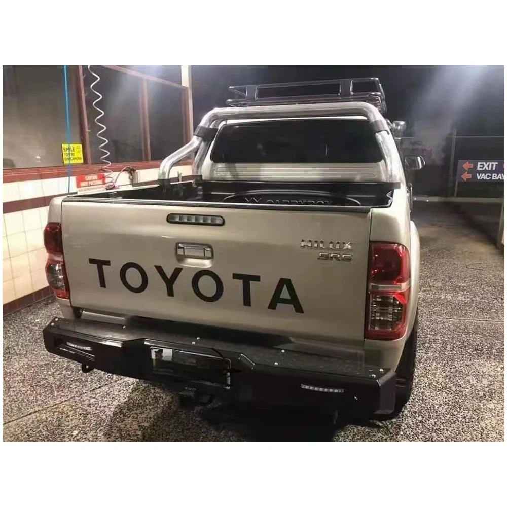 Bumper Trasero Toyota Hilux Revo 2016+