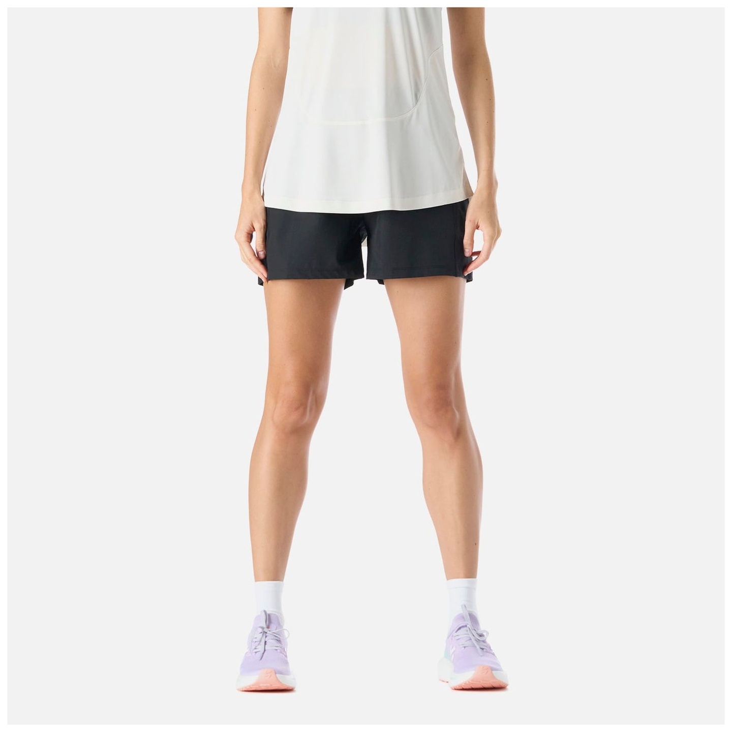 Short Mujer Built To Move 4" Shorts