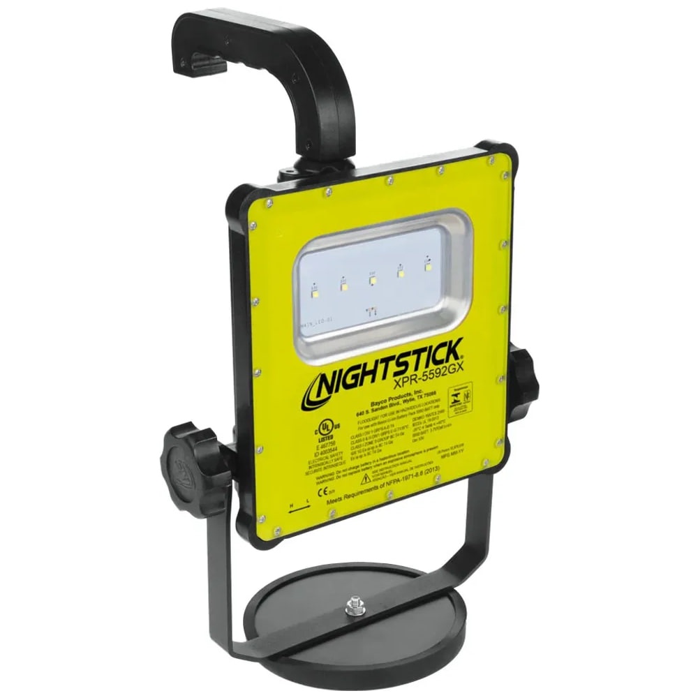 Kit Luz de Escena Nightstick XPR-5592GCX